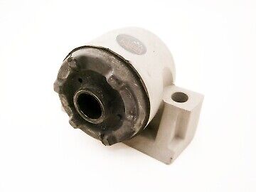 Land Rover Freelander 1 - Front Lower Right Hand Suspension Arm Housing & Bush